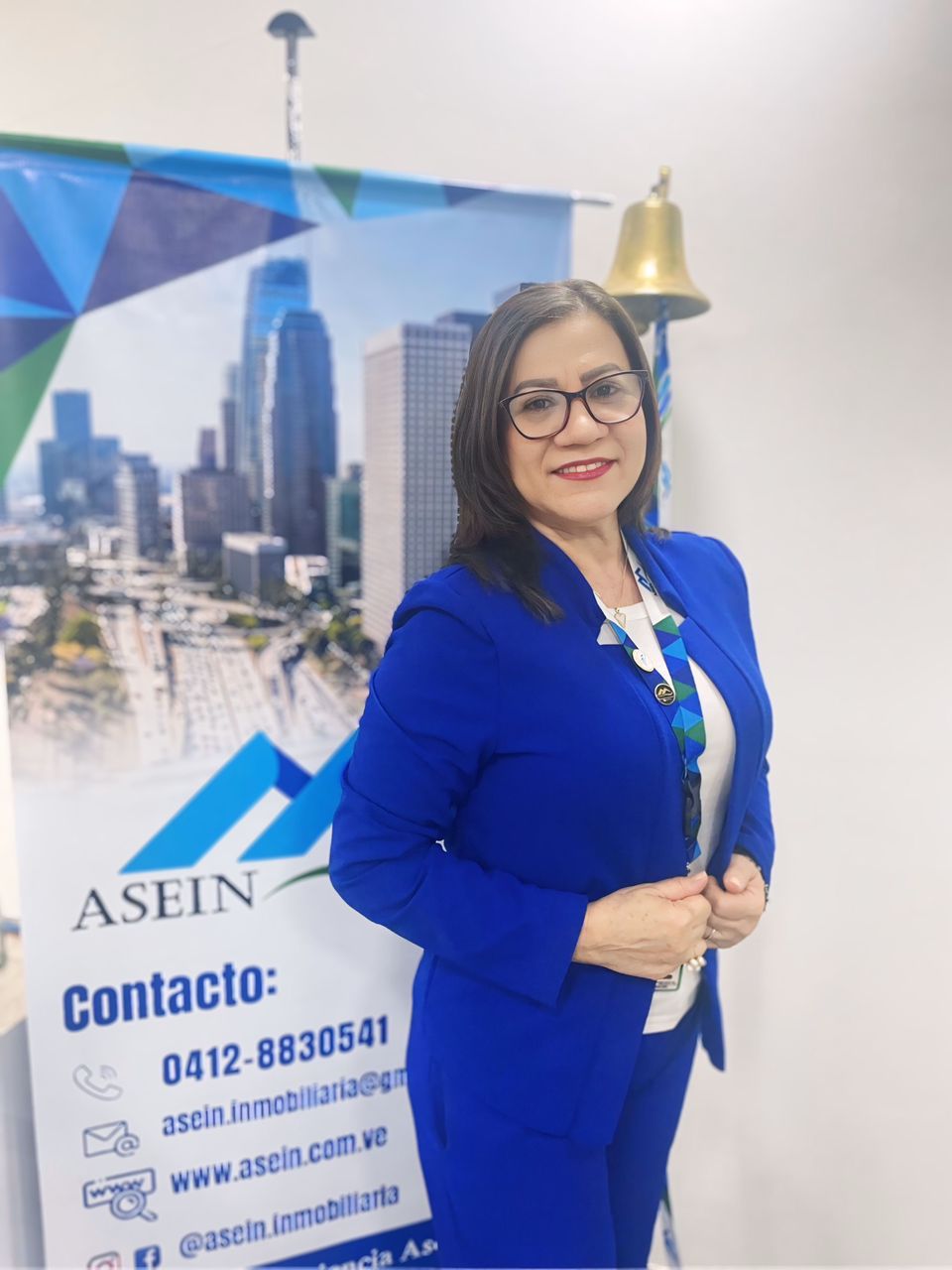 ADRIANA MARIA DE OLIVEIRA CHAVEZ