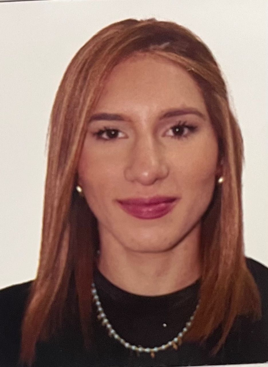 PAOLA VALERIA PERALES VALDIVIA